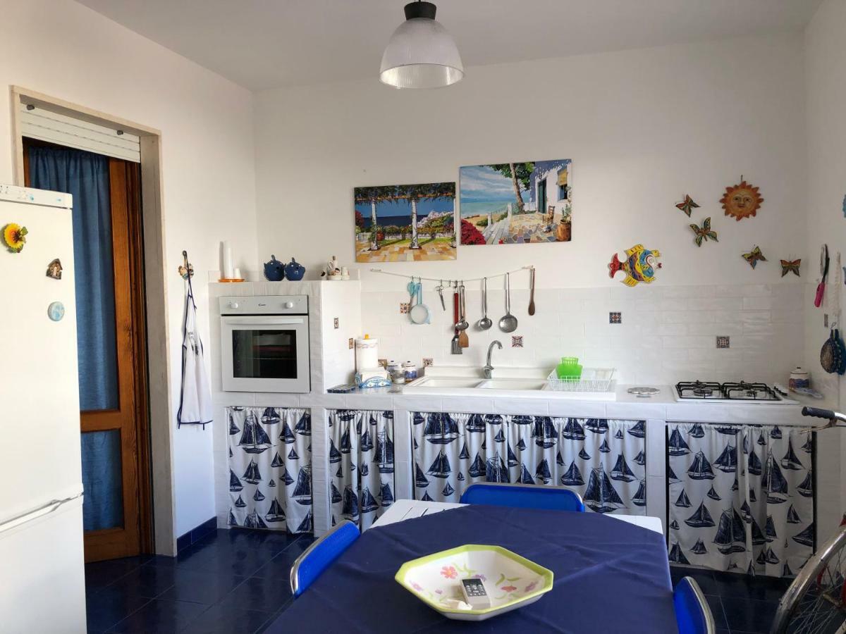 Il Girasole 2 Villa Torre dell'Orso Buitenkant foto